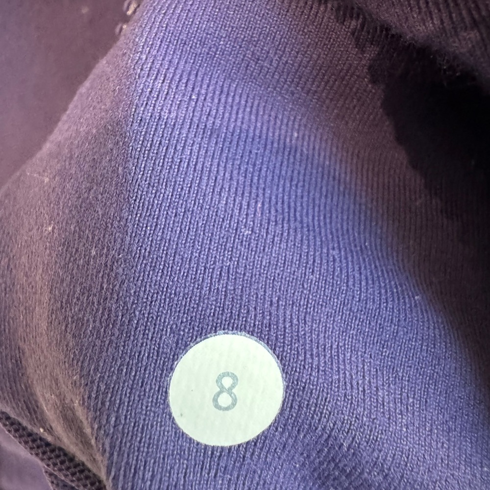 Lululemon women's sports jacket
Size 8 - Picture 10 of 10